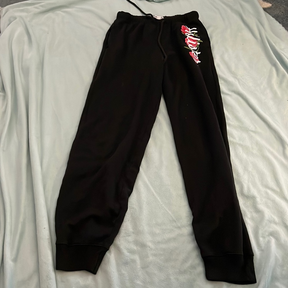 Black Hollister jogger sweatpants with pockets